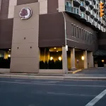 DoubleTree by Hilton Hotel & Conference Centre Regina Các khách sạn ở 