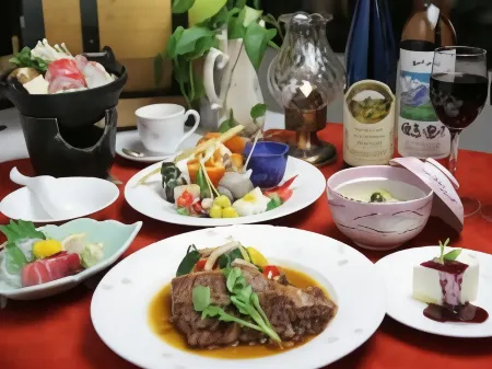 Auberge de la Luna Отели в г. Цумагои