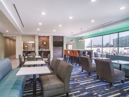 La Quinta Inn & Suites by Wyndham Cullman