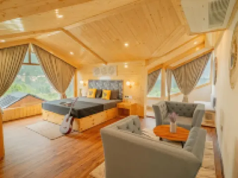 The Hosteller Old Manali, Manu Temple Hotels in Kullu District