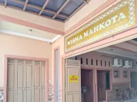 RedDoorz Syariah Near Exit Toll Pekalongan 2 Hotel a Sugihwaras