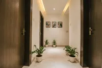 FabHotel Royal Palace II