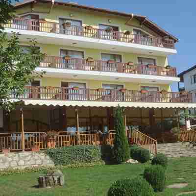 Margarita Hotel Hotel Exterior