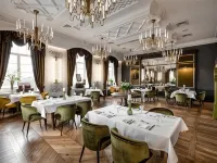 Hotel Traugutta3 Hotels near Historical Museum