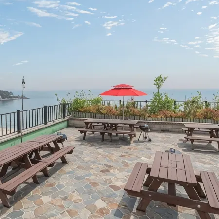 Busan Songjeong Oceanus Pension