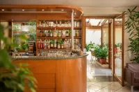 Hotel Careni Villa Italia - Baarit