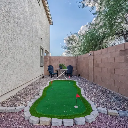 Sonoran Serenity StayHeated pool"