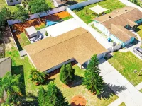 3B/2BA, oasis backyard/Hot tub, quiet neighborhood, ready for snowbirds too! Hotels in Apollo Beach