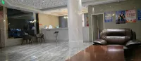 Jinhong Business Hotel