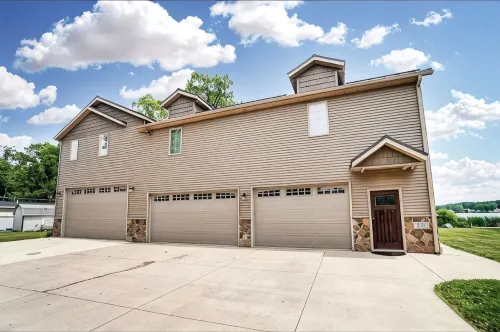 Crooked Lake Waterfront Retreat - Dock, Fire Pit, Sleeps 12