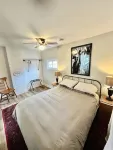 Delightful 2bdrm Church w/Incredible Water View! - 3-Sterne