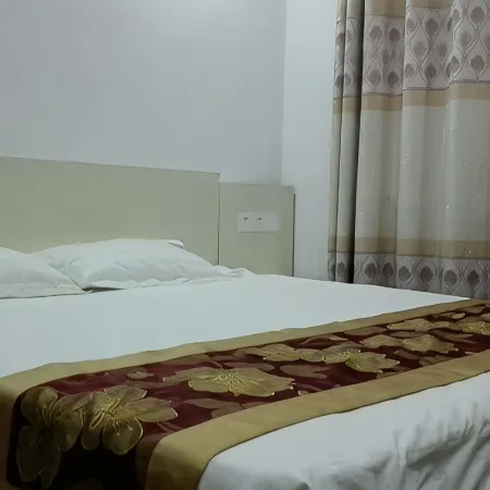 Suining Royal Inn