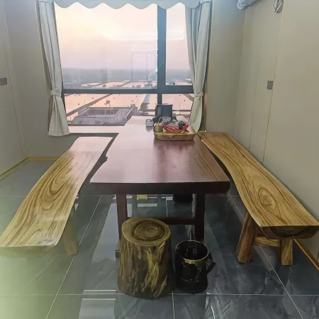 Leizhou Xilaidun Holiday Apartment