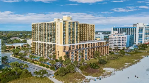 Beautiful Ocean Views, on 15th Floor!