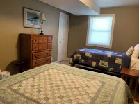 Lakehouse Lilypad with Boats and Game Room, Sleeps 9, 3k sq ft Home, Large Yard - Family
