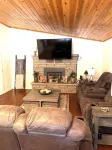Cool cabin with AC in charming Pine