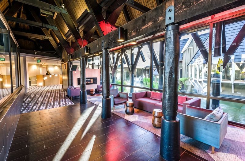 Chateau on The Park - Christchurch, A Doubletree by Hilton photo 3