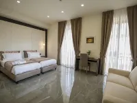 Palazzo Firenze Hotels near Chiaia