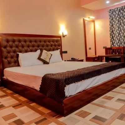 Hotel Ronak  By Red Panda Hotels near Do Drul Chorten Shrine