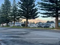Beachport Caravan Park - parking