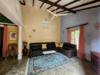 Marakolliya Stay, 2BR Residential Holiday Bungalow