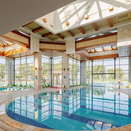 Qionghai Hotel