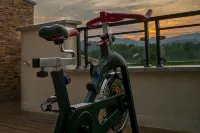 Xijiang Longtangshan house - Gym