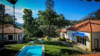 Pousada Vila Brasil - ที่มีสระว่ายน้ำ