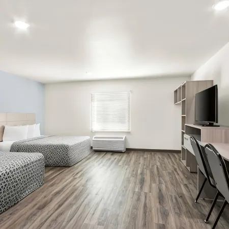 WoodSpring Suites Chandler Phoenix Medical Center