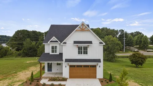 Tim's Ford Lake house in Twin Creeks.  Pool, Lake Balcony, Firepit, Hot Tub - Wifi