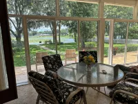 Beautiful 4/2, 3000sf home on magnificent 430 A freshwater lake, family friendly - 4つ星