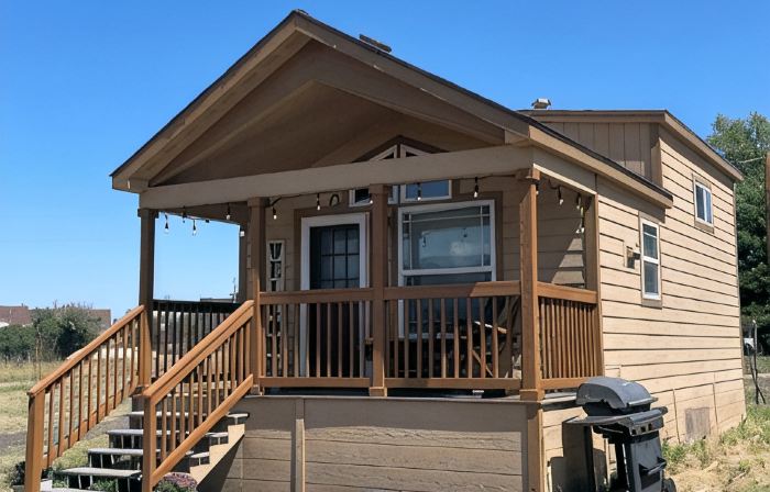 Cozy 1 King bedroom + loft cabin in charming Colorado Springs near USAFA