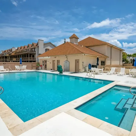 Brand-New Oceanview Townhome · Walk to Beach · Pool & HotTub · Family-Friendly