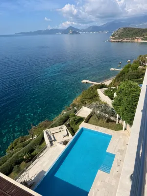 Luxury Seafront Villa Rezevici Các khách sạn ở 