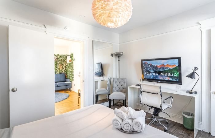 Grand Fairfield Getaway- 5BR Fam-Friendly near I95&Shops - Spacious&Gracious