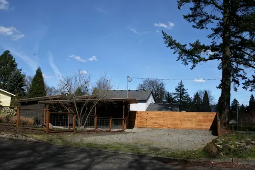 Hilltop Hideaway, cozy forest retreat, Portland - 4-نجوم