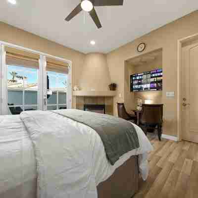 Legacy Villas Deluxe King Studio/Casita#C Near Main Pool Spa Gym Clubhouse Rooms