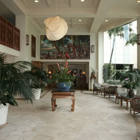 Ocean view designer studio on Kaanapali
