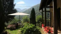 CAUTERETS - Chalet L'Escapade, fine amenities, sleeps 2 to 15