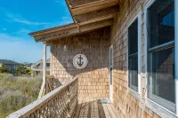 SEMI OCEANFRONT, Steps to the Beach, Unobstructed Amazing Ocean Views. Remodeled - Beach