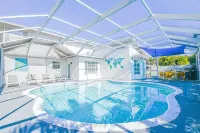 The Hampton • Private Pool • 5 Min to 5th Ave • 10 Min to Beach • Sleeps 16