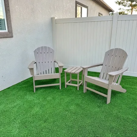 Beautiful Home Close to River Parks , Airport & Downtown. Pet-Friendly!