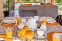 Villa, Country House, Chalet, with Private Swimming Pool in Pollensa, Mallorca - Homestays