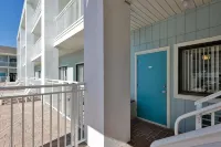 Coastal Waters - Balcony