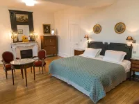 Château du Rondon Hotels in Olivet