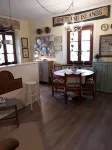 Alpi Apuane:colored flat in ancient farmhouse 4km from the sea and near the Alps
