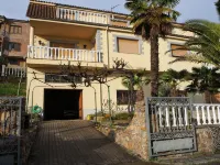 House with wonderful views in the heart of Ciudad Rodrigo The cherry tree "