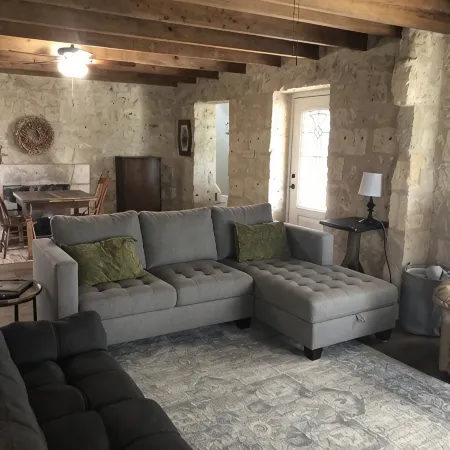 Wolff Heim - Historic Country Home in D'Hanis