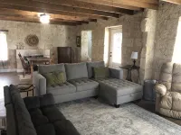 Wolff Heim - Historic Country Home in D'Hanis - Homestays