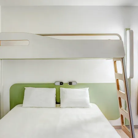 Ibis Budget Caen Memorial